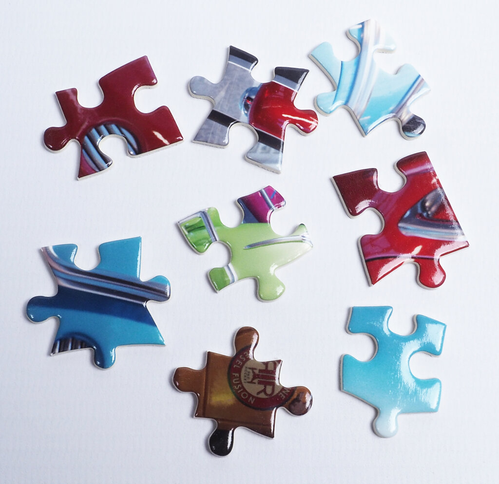 day-puzzle-pieces-close-up.jpg